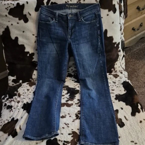 Old Navy Blue Boot Cut Jeans Medium-Dark Wash - Picture 1 of 12